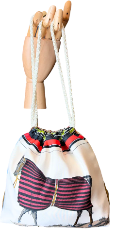 Couvertures et Tenues du Jour Ivory Vintage Hermes Silk Scarf Drawstring Crossbody Bag