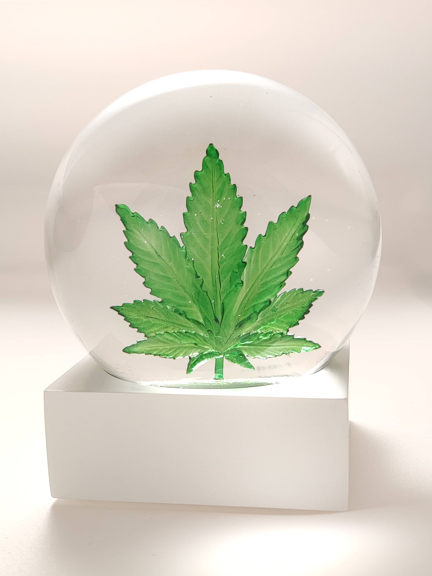 Marijuana Leaf Snow Globe
