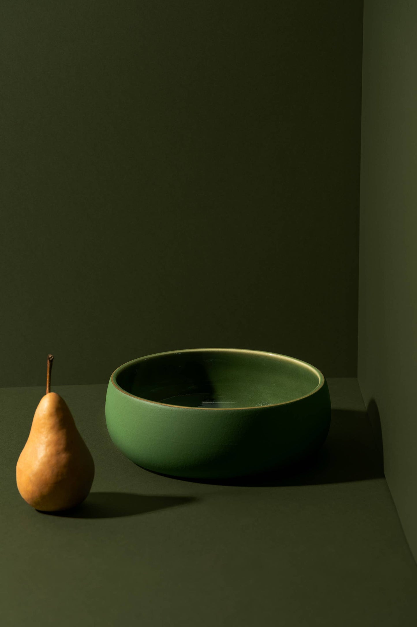 Stoneware Serving Bowl