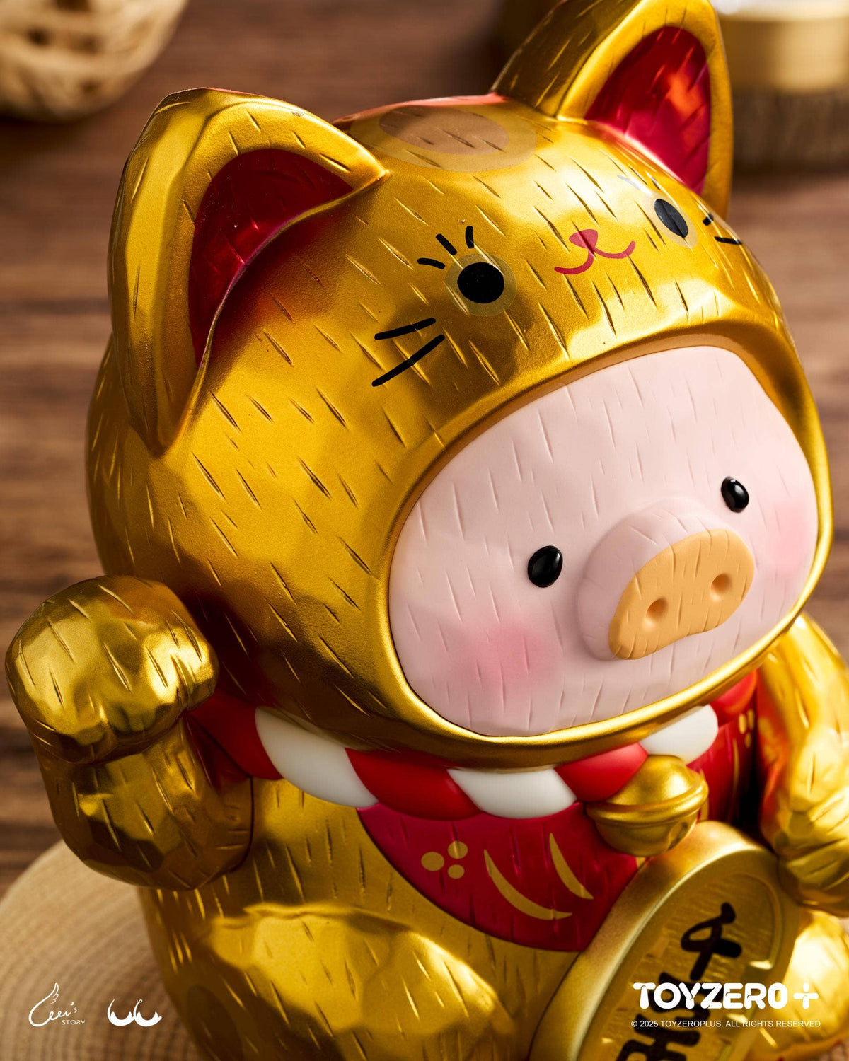 LuLu the Piggy -Wood-Carving Maneki Lu (Golden Cat)