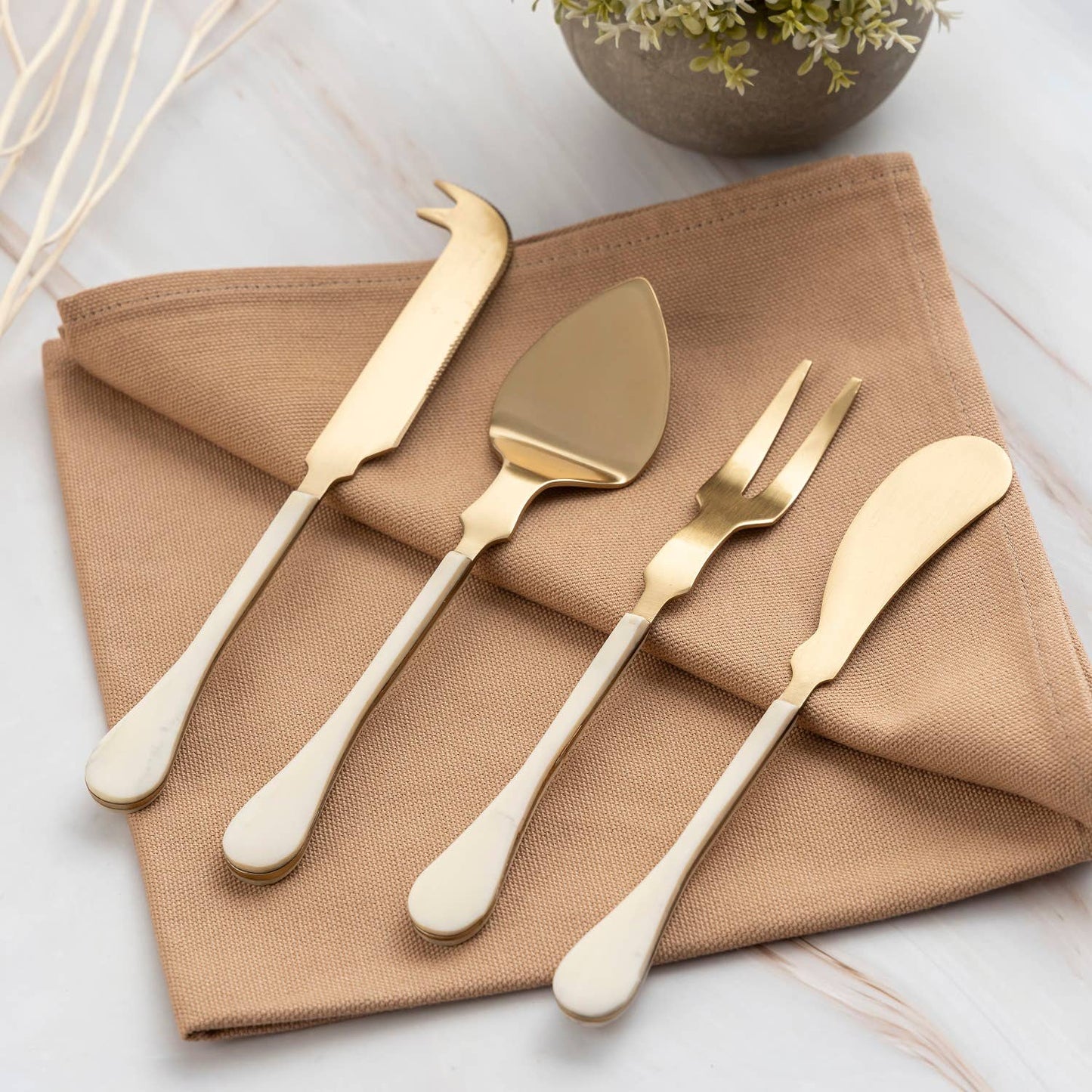 Set of 4 Stainless Steel & Resin Handle Cheese Set