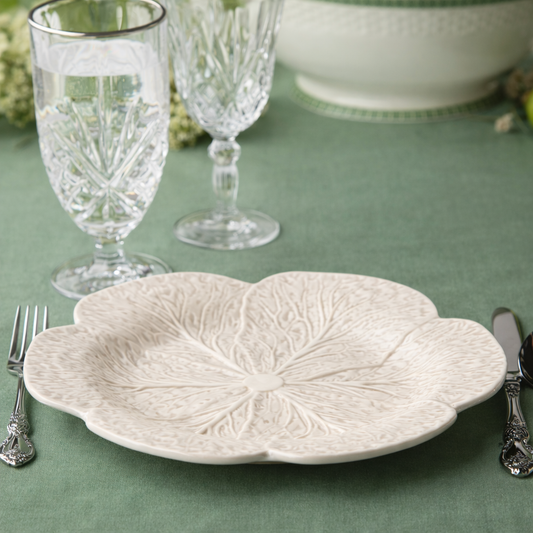 Le Jardin White Cabbage 3-D Round Platter 13 in