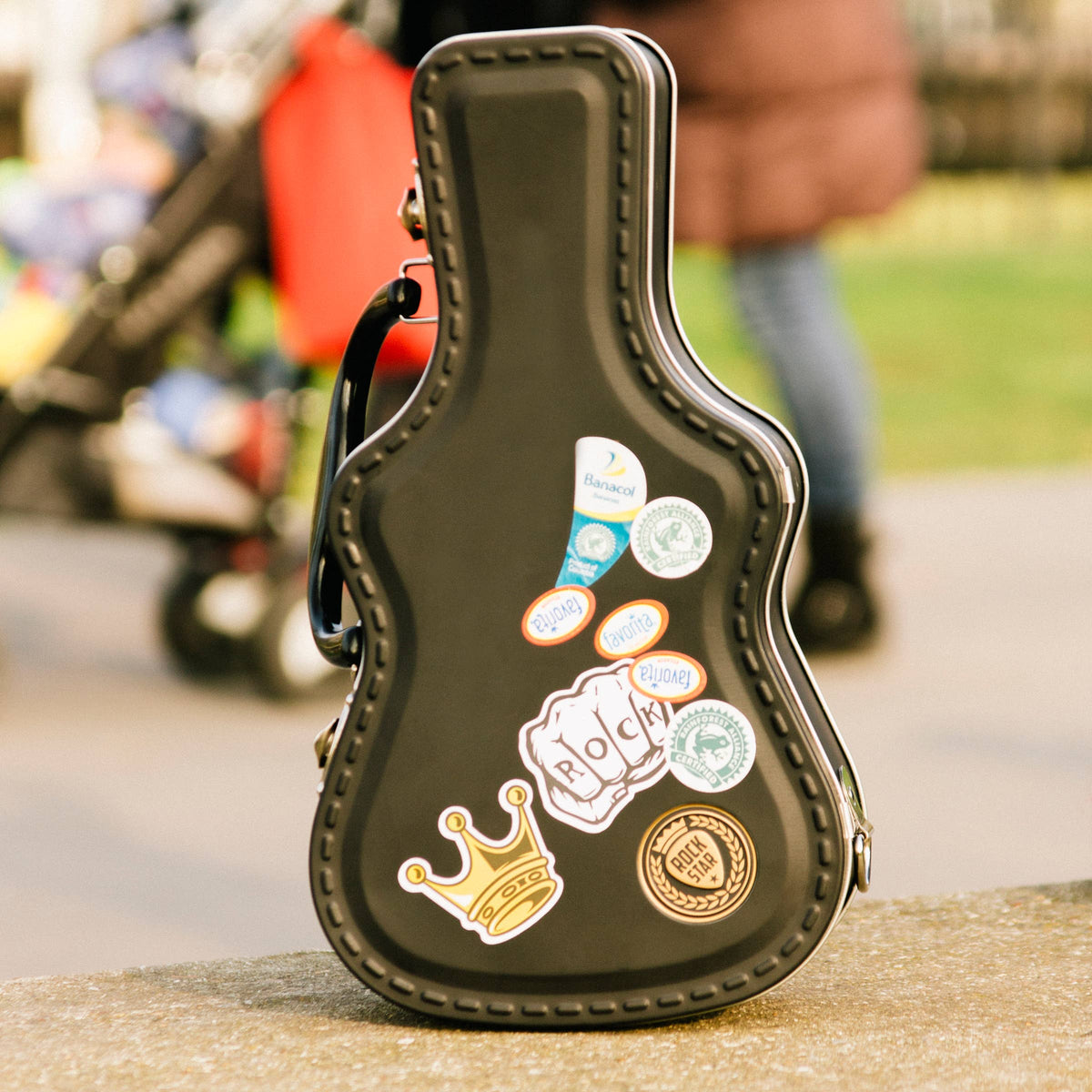 Rockstar Lunch Box - Carry lunch like a rock-n-roll star