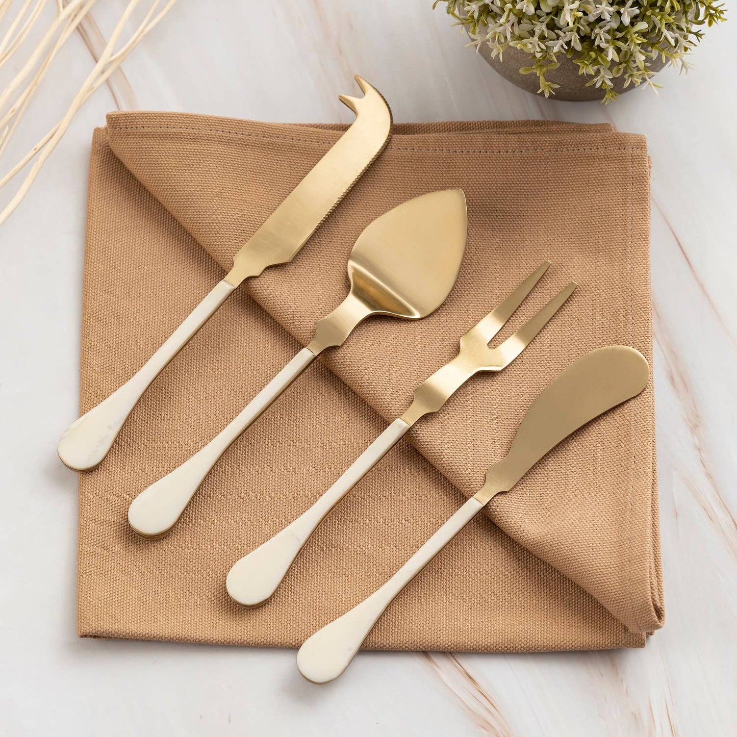 Set of 4 Stainless Steel & Resin Handle Cheese Set