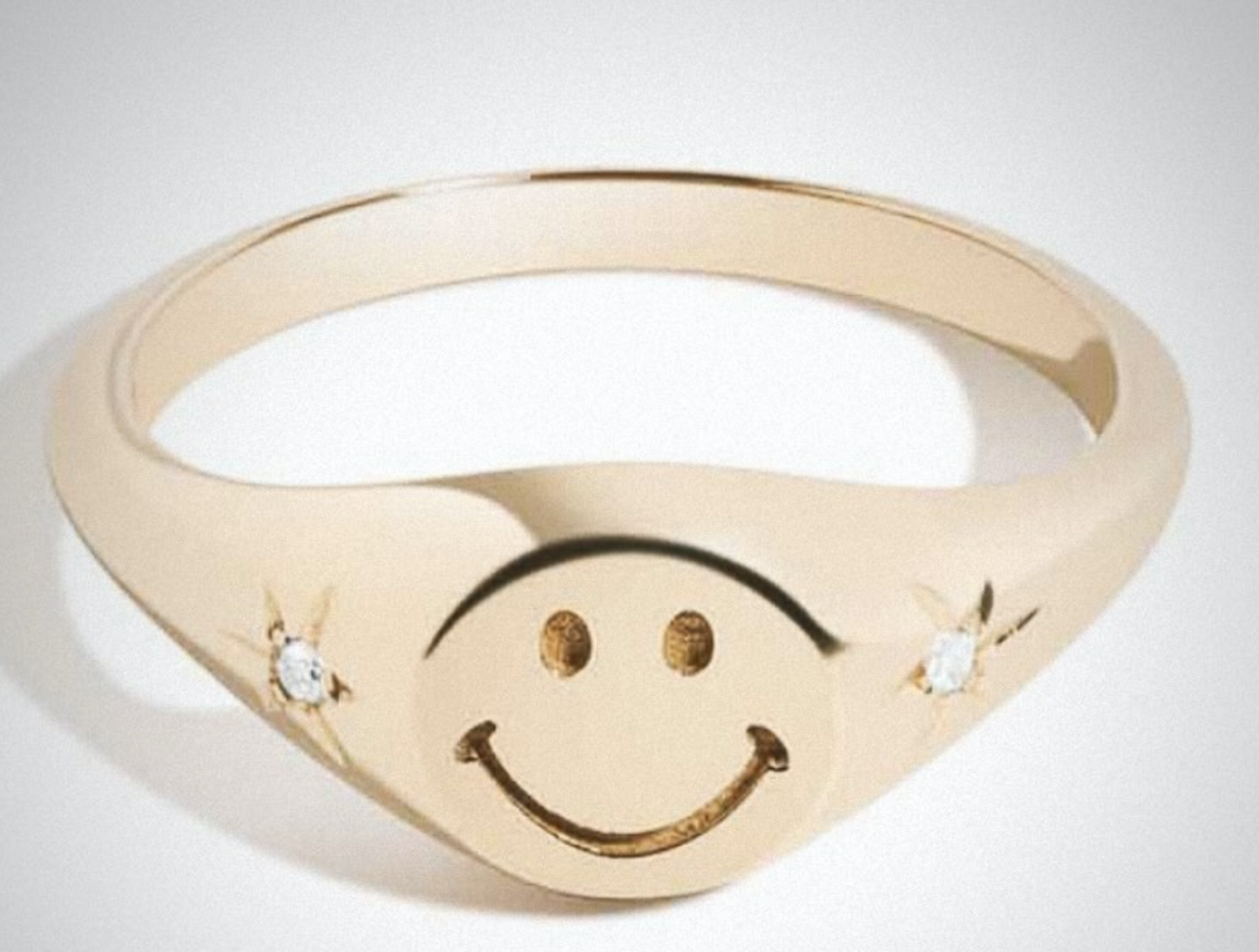 Smile Signet Ring in 14k