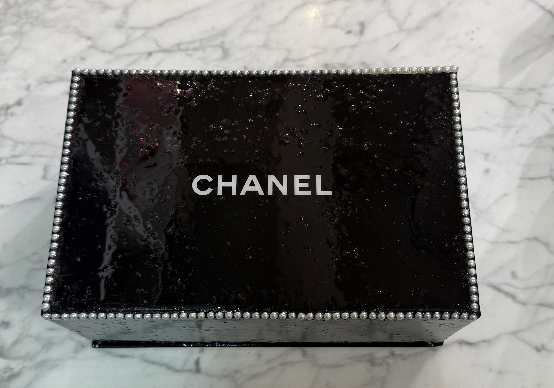 Chanel Box