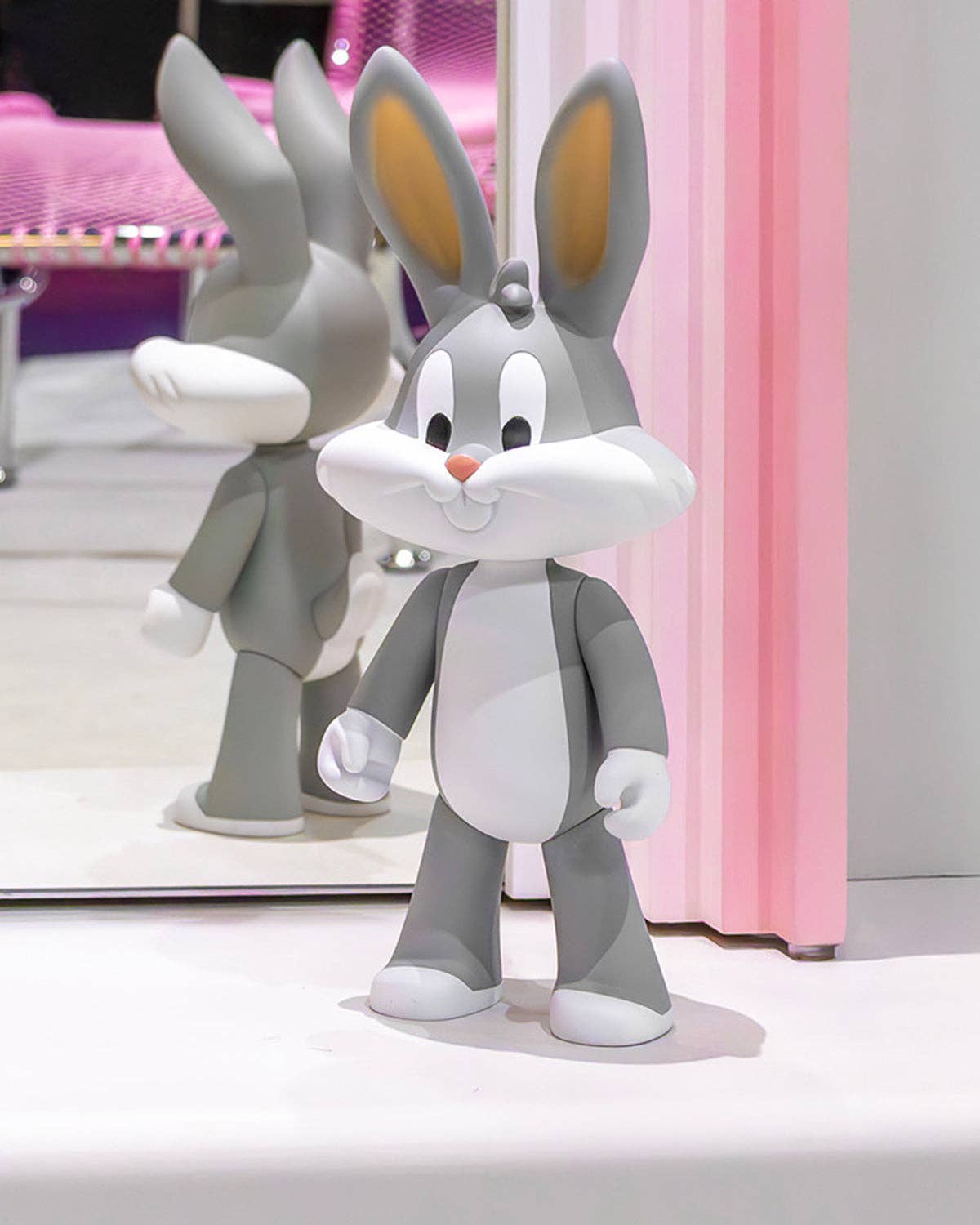 Bugs Bunny SUPER POP Grey & White