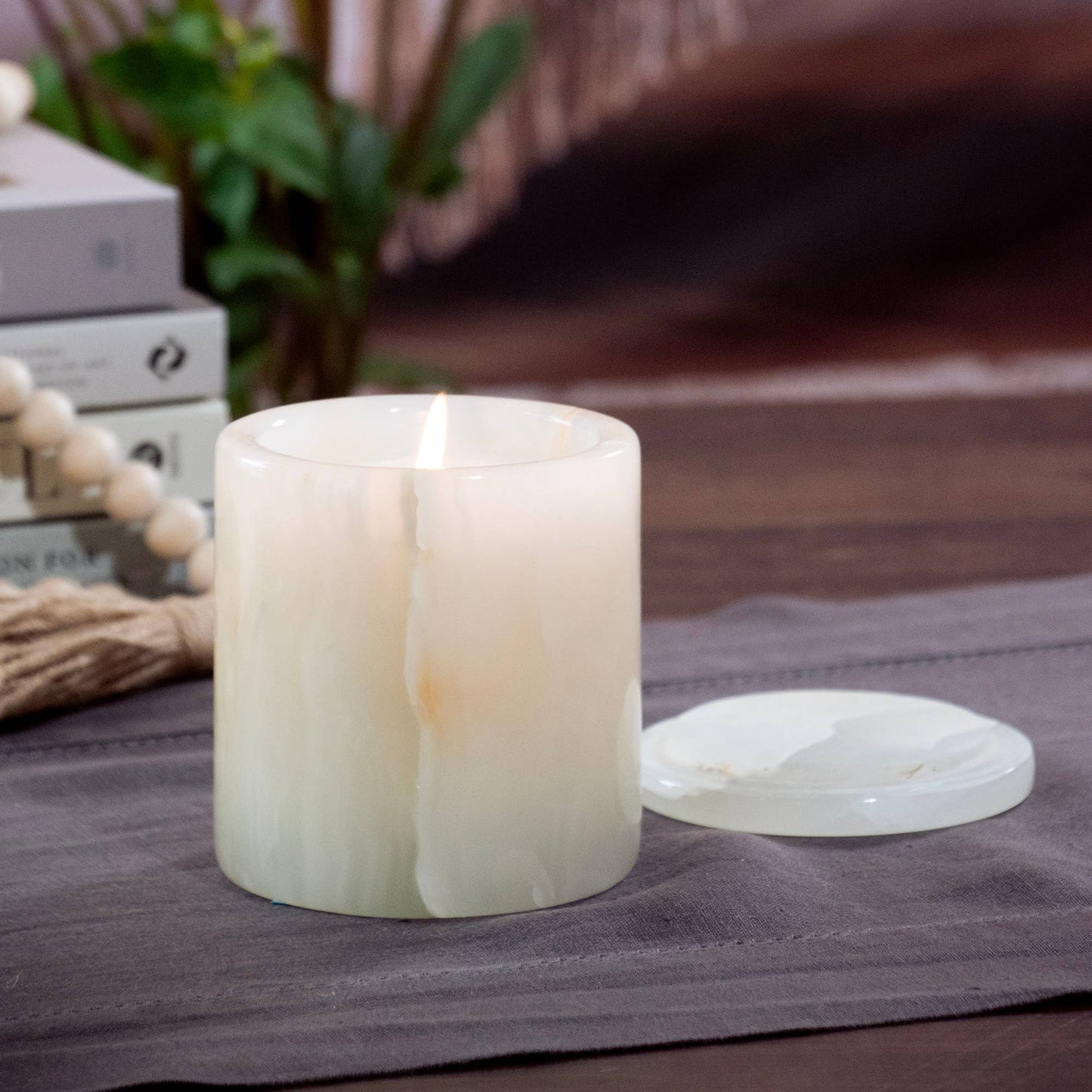 Botanique Palo Santo Luxe Onyx Candle