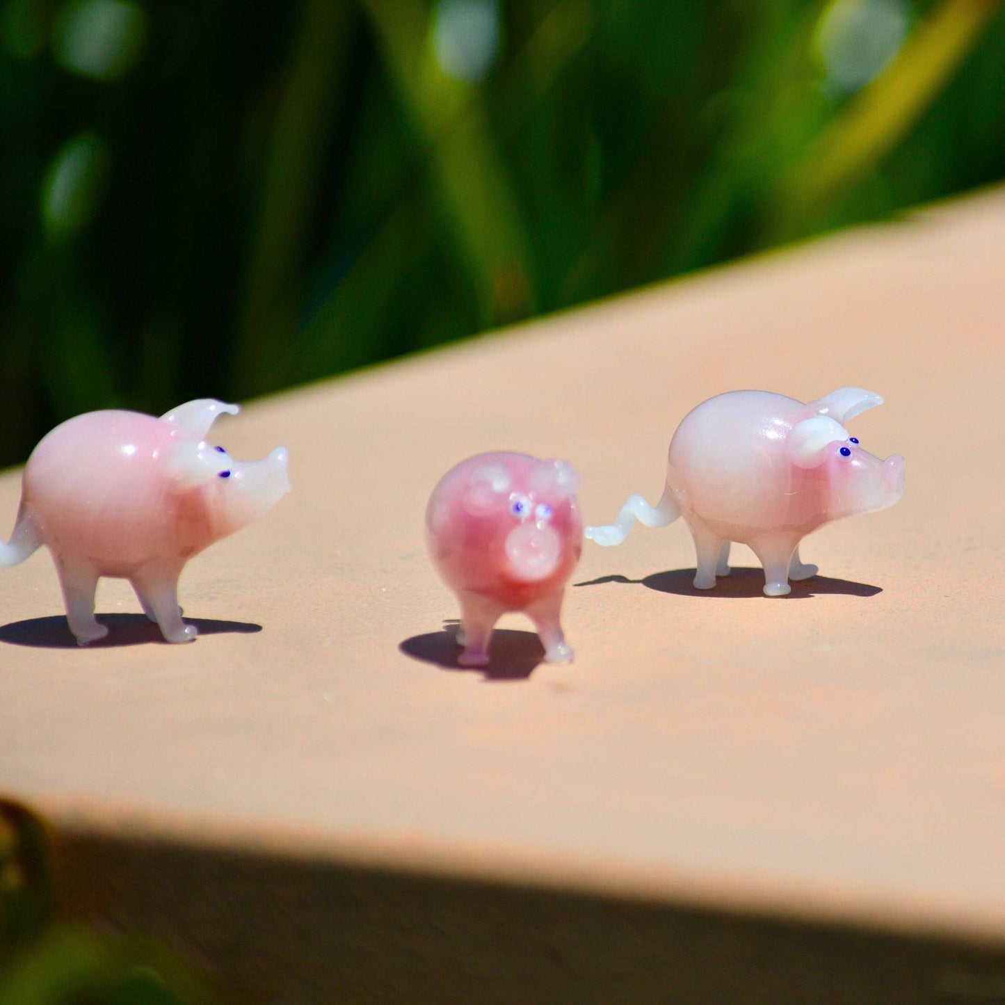 Murano Glass Pig, Glass Sculpture Figurine, Made in Italy