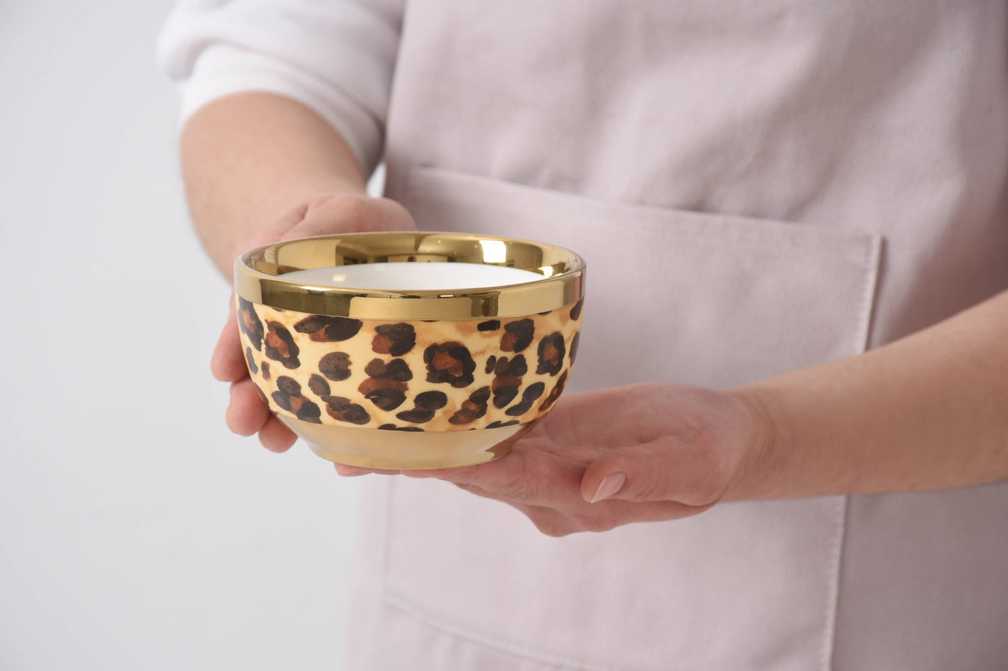 Leopard Snack Bowl in Porcelain