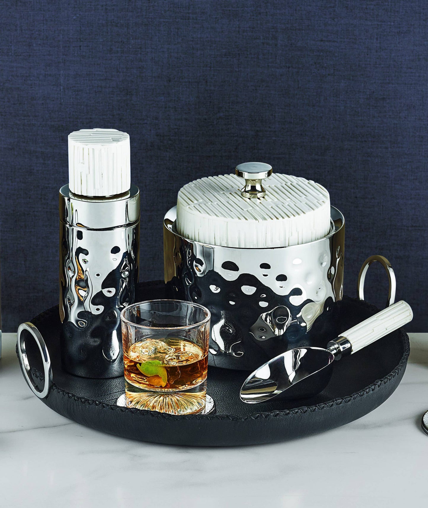 Glacier Ice Bucket w/White Resin