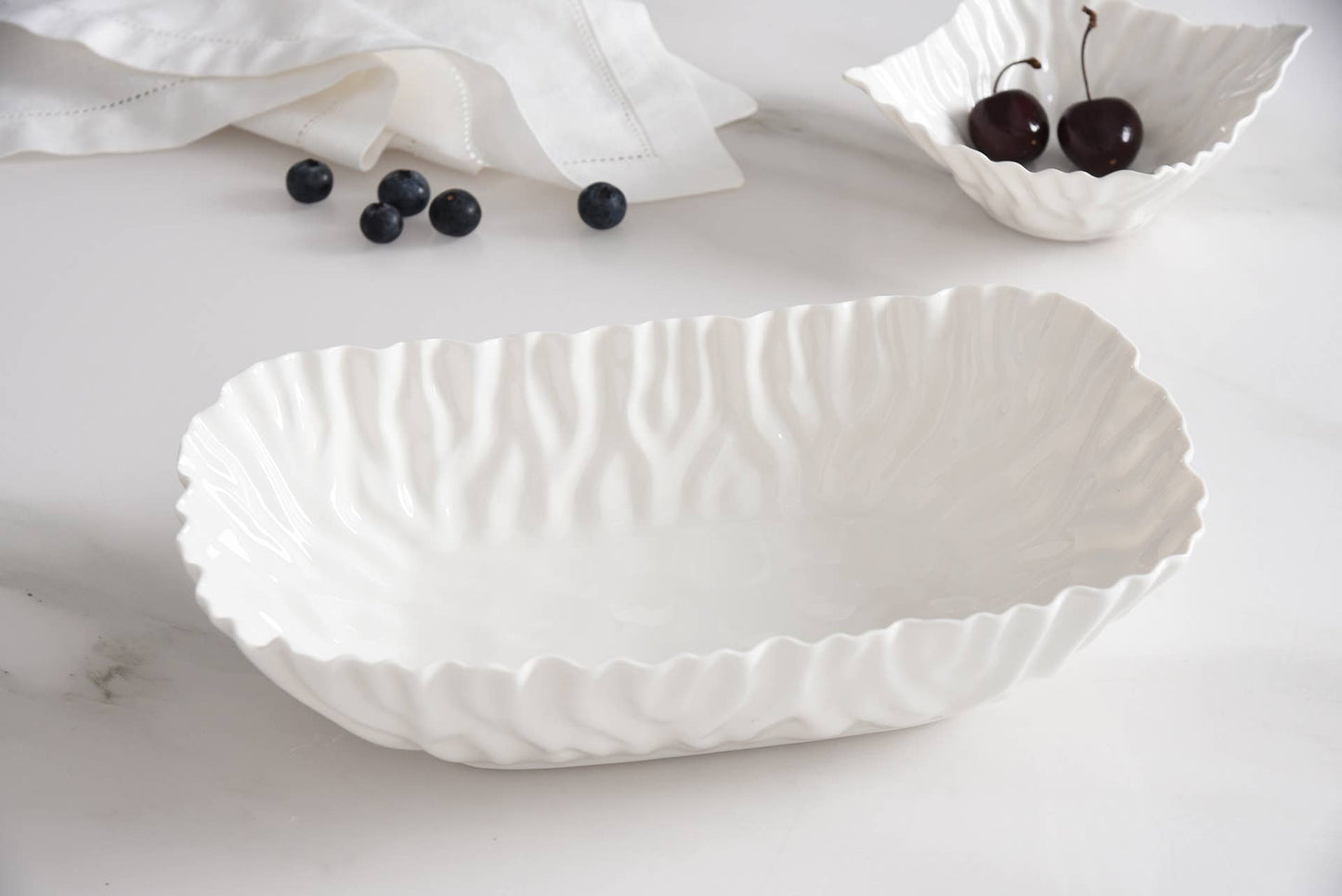 Porcelain White  Medium Deep Server (Scalloped Edges)