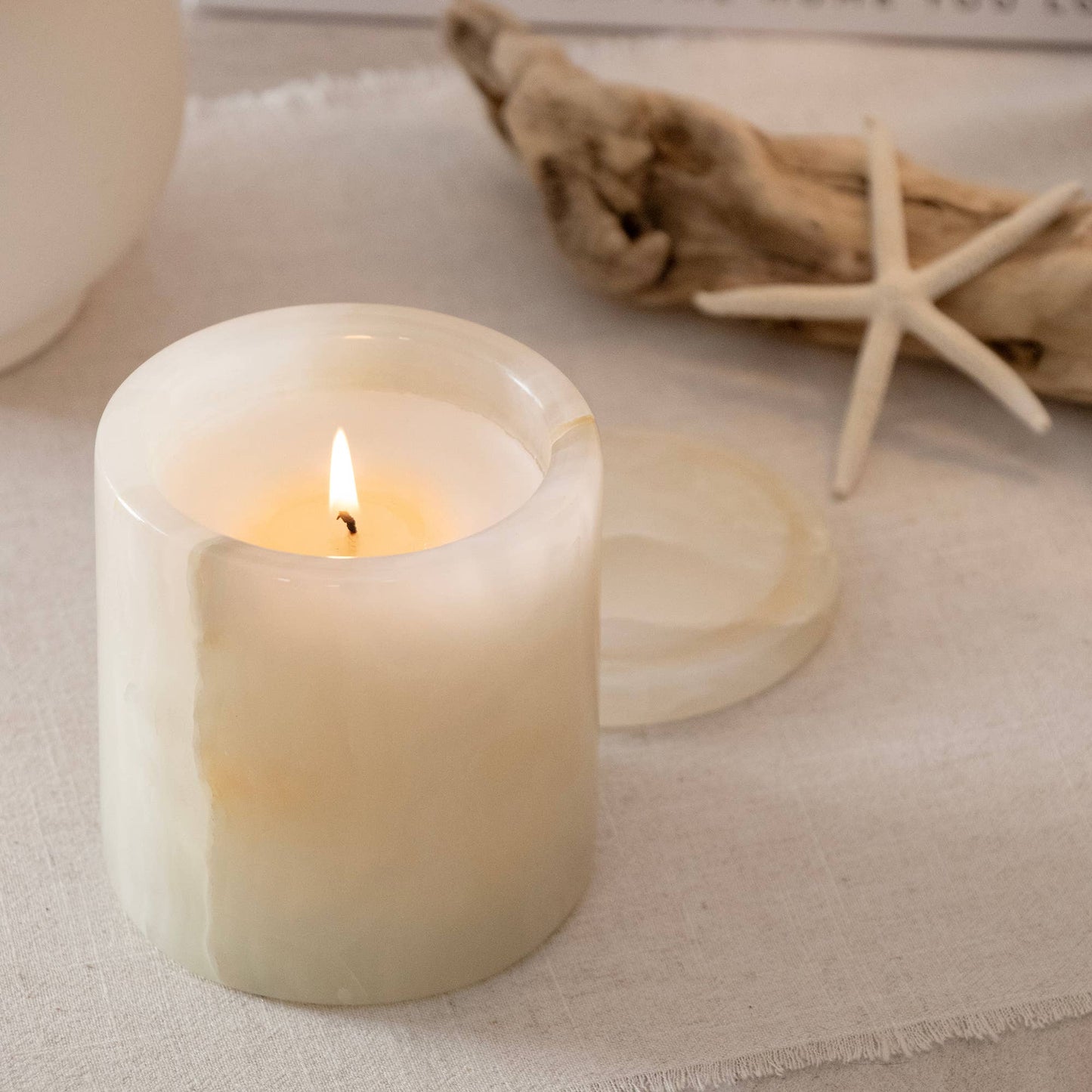 Botanique Palo Santo Luxe Onyx Candle