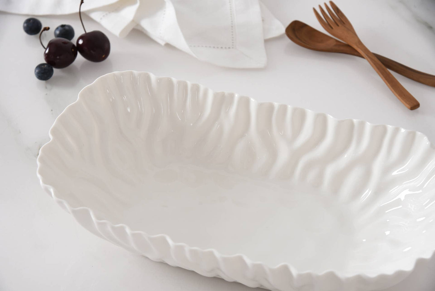 Porcelain White  Medium Deep Server (Scalloped Edges)