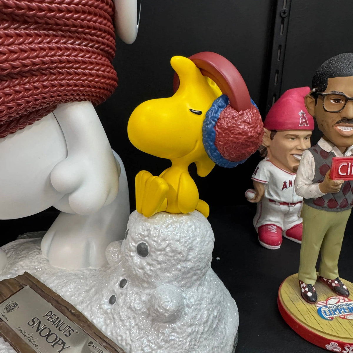 Winter Snoopy and Woodstock Statue (Limited Edition)