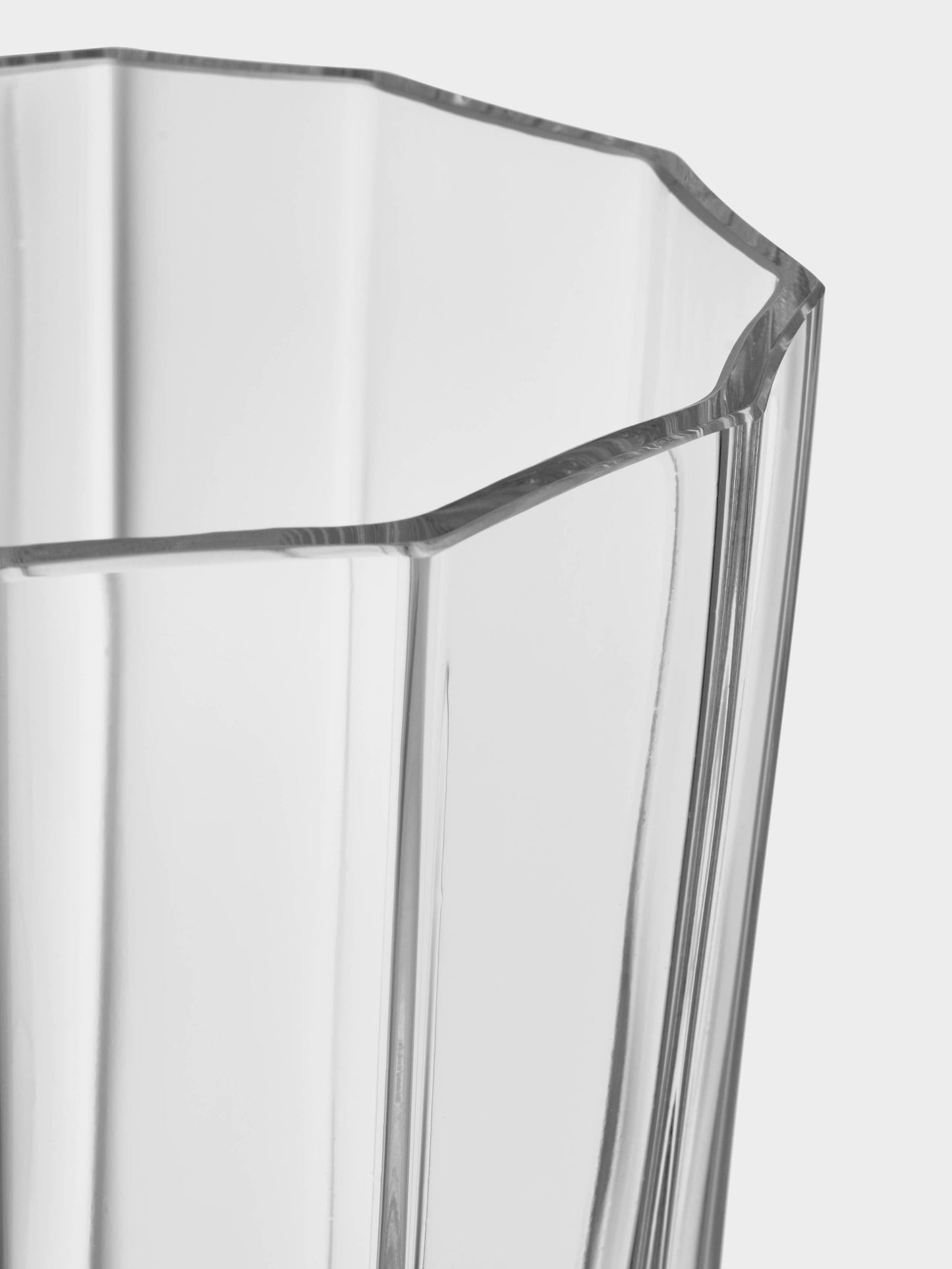 Reed Hurricane Vase